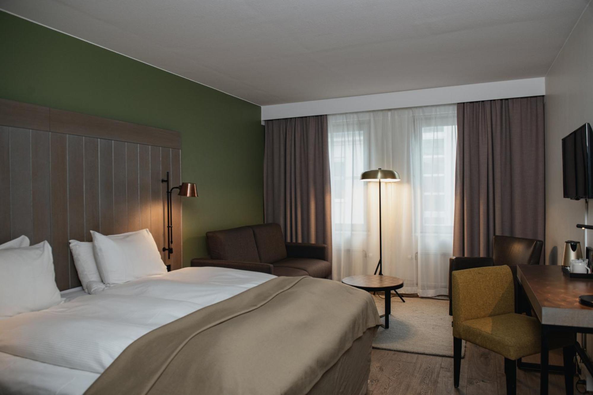Quality Grand Hotel 4*